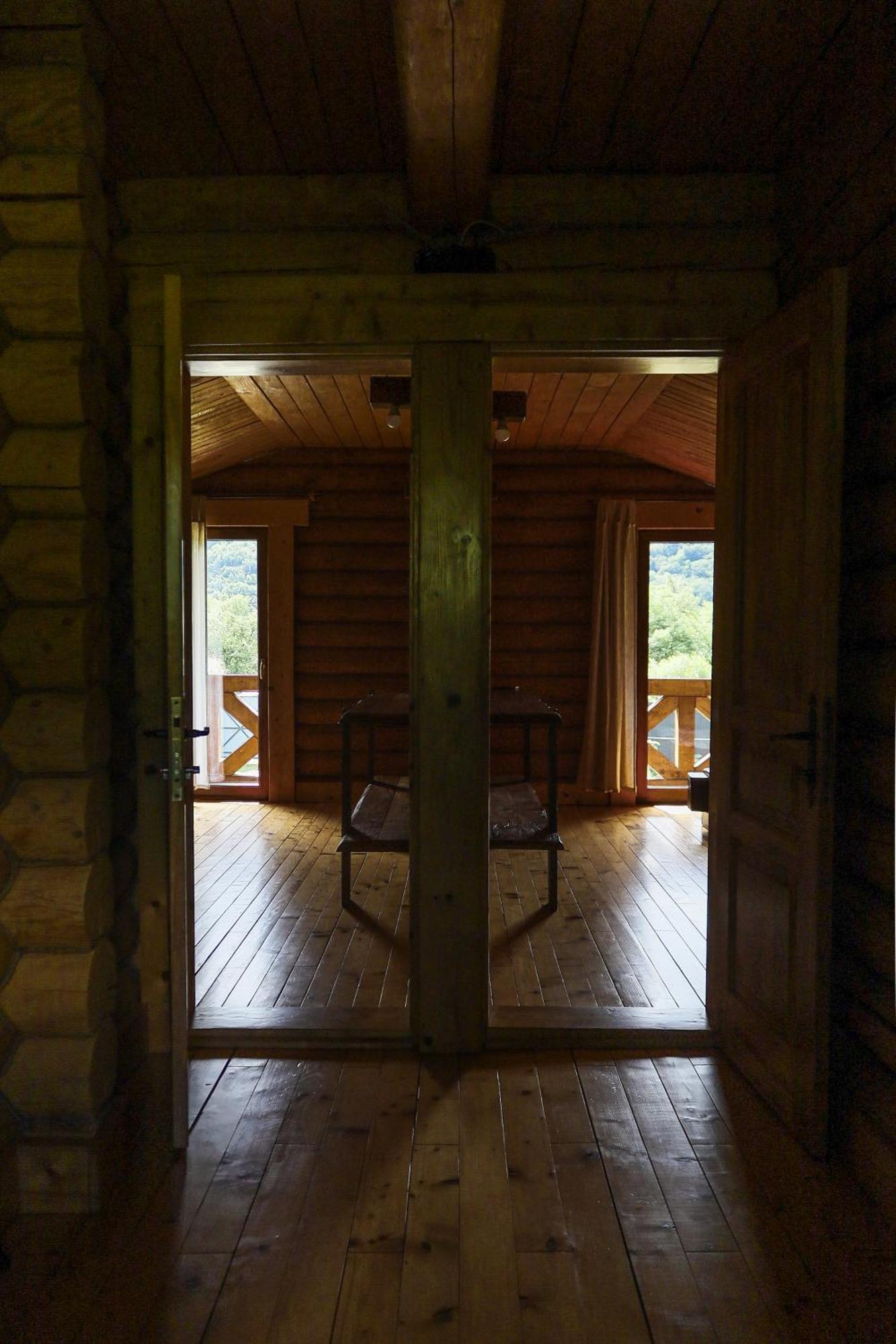 Сottage "Ksenija" Котедж "Ксенія" Skole ภายนอก รูปภาพ